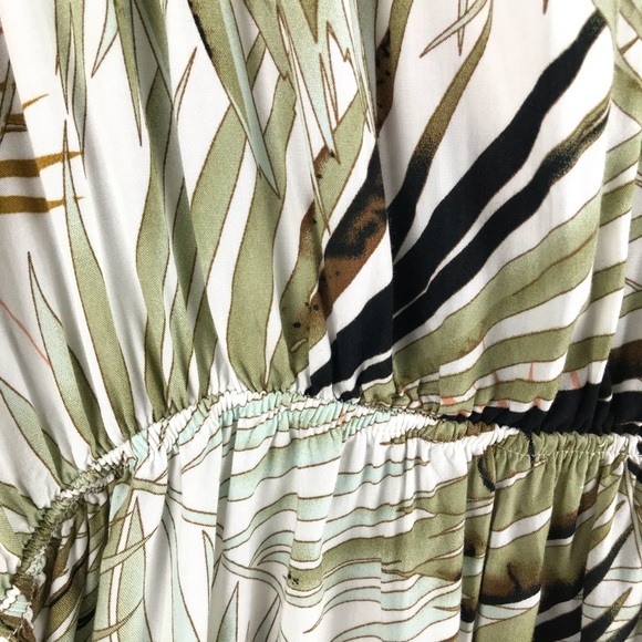 Label of Love Dress Neutral Safari Leaf Print Dress - Picture 2 of 9